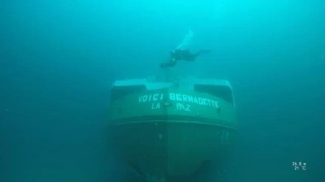 Voici Bernadette underwater after deployment